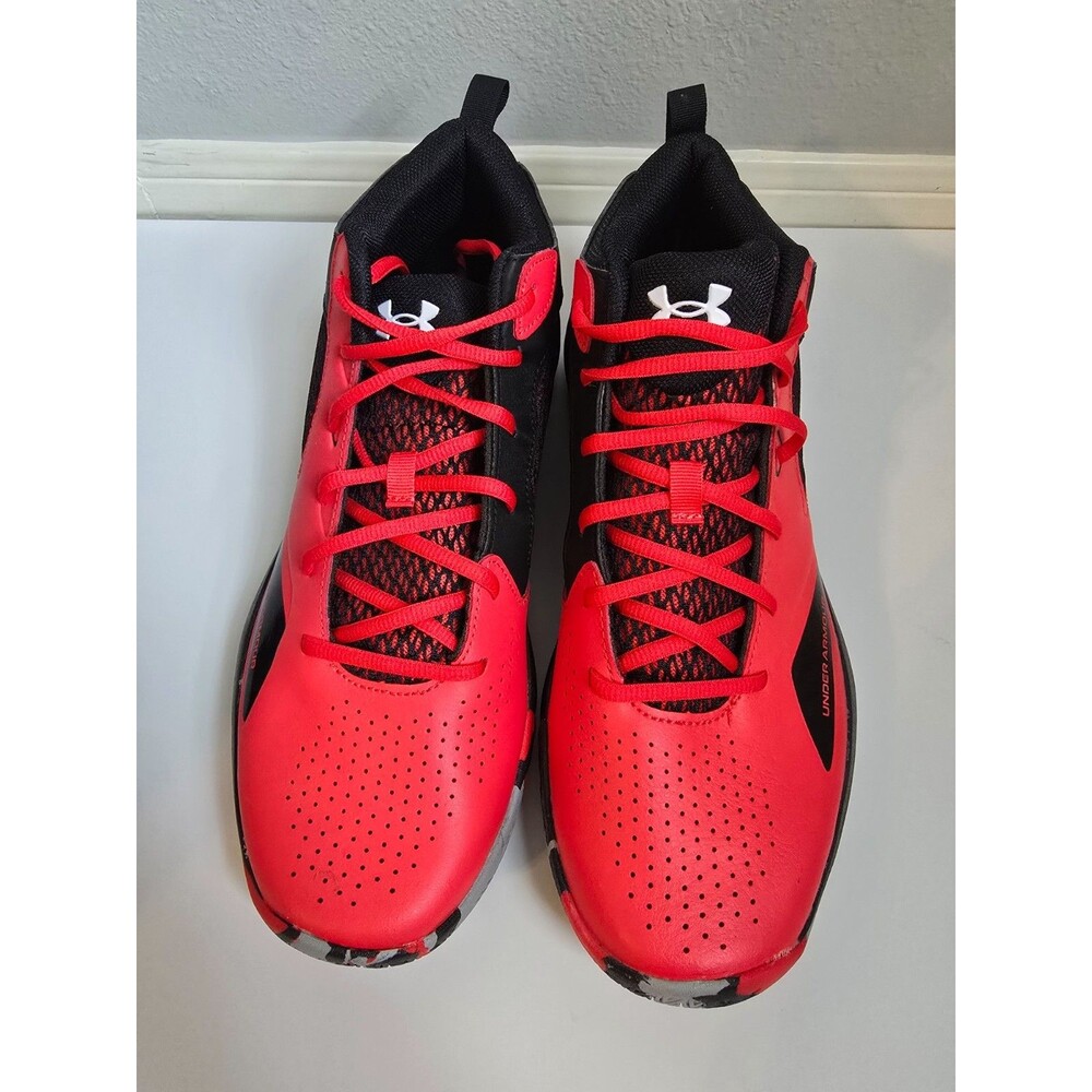 Under Armour Lockdown 5 Versa Red Black Basketball Shoes US M11.5 / W13
